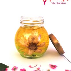 vela de gel amarilla floral